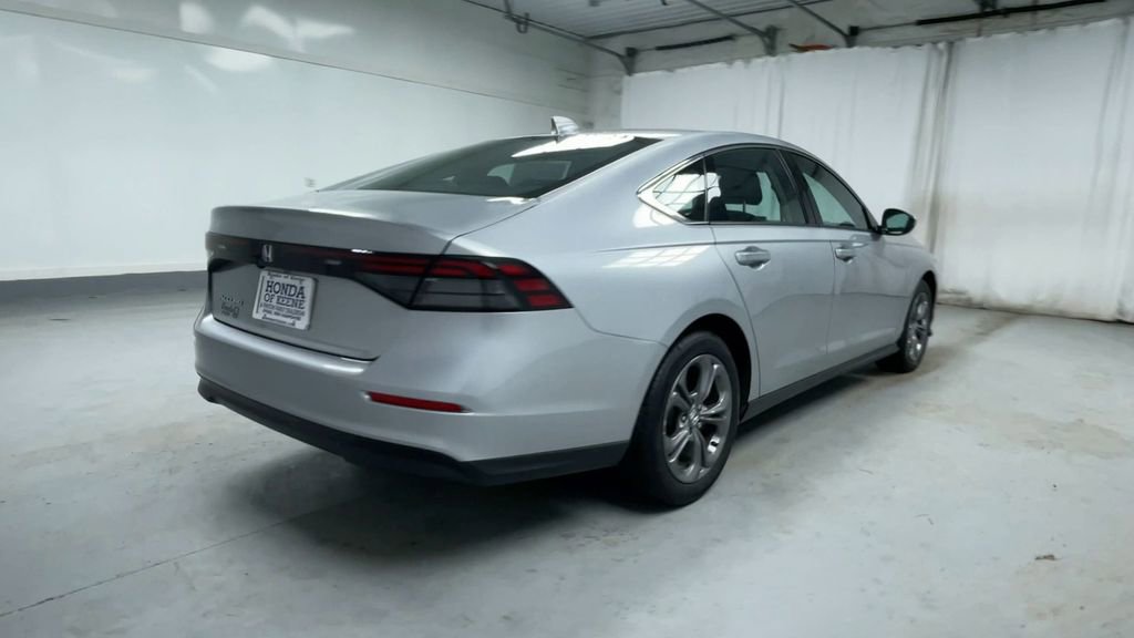 Certified 2024 Honda Accord EX image 8