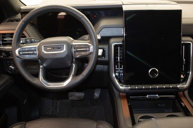 Used 2025 GMC Yukon Denali image 18