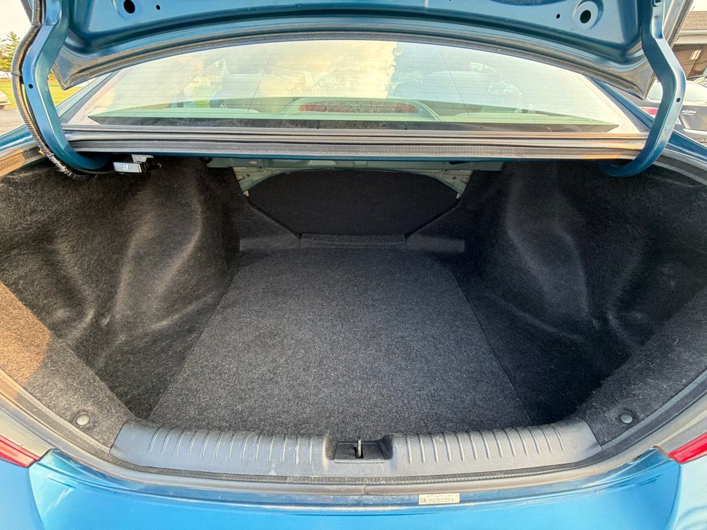 Used 2012 Honda Civic LX image 32