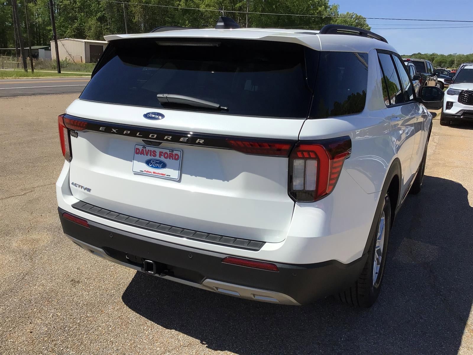 New 2026 Ford Explorer Active image 9