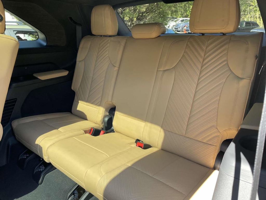 New 2025 Cadillac Escalade IQ Sport 2 w/ LPO, ONYX Package image 11