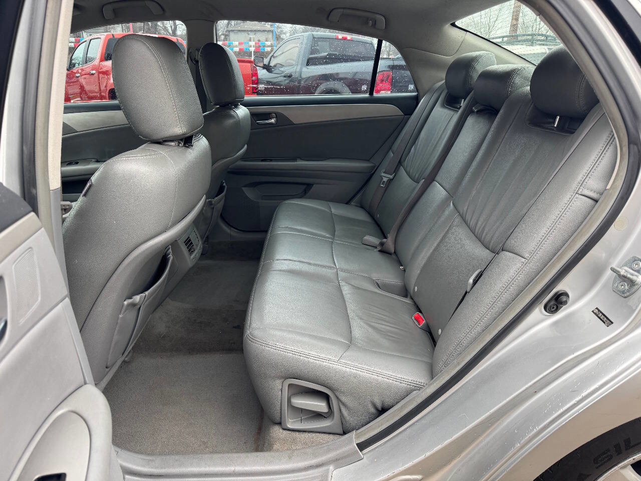 Used 2009 Toyota Avalon XL image 11