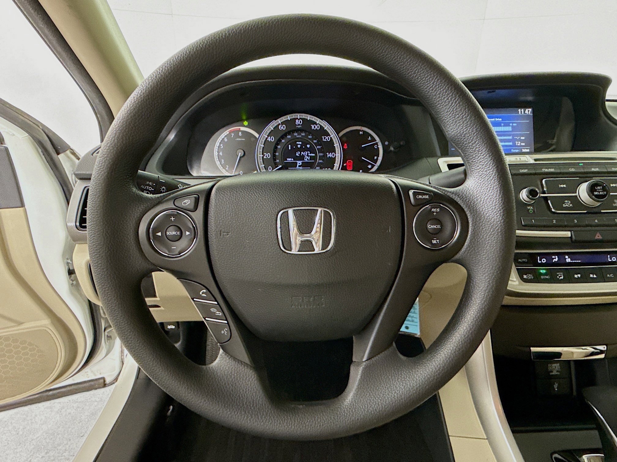 Used 2014 Honda Accord LX image 11