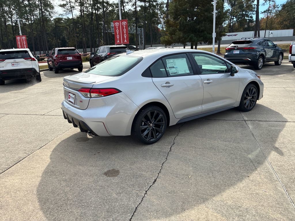 New 2026 Toyota Corolla SE image 7