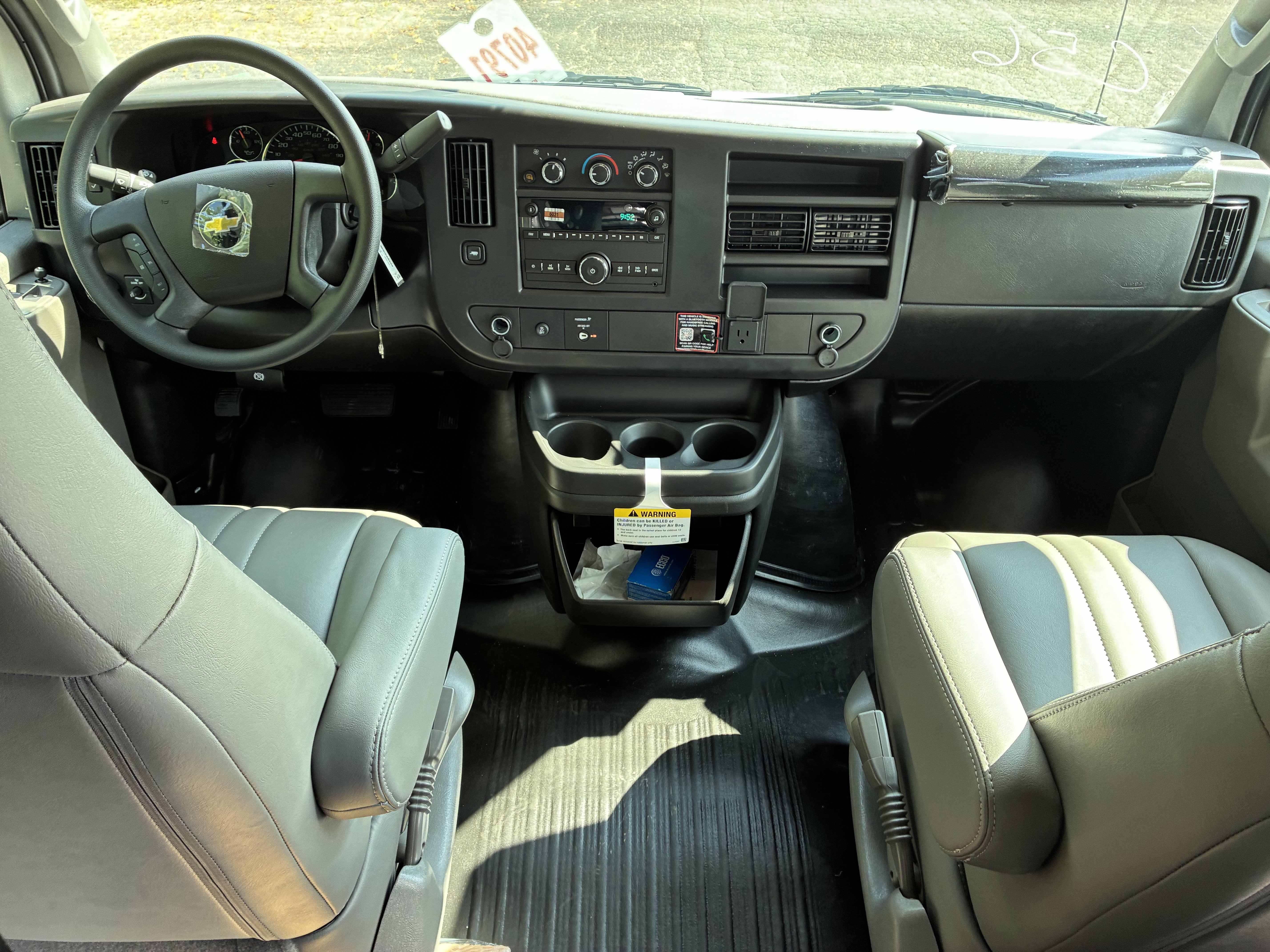 New 2026 Chevrolet Express 2500 Extended w/ Driver Convenience Package RWD image 21