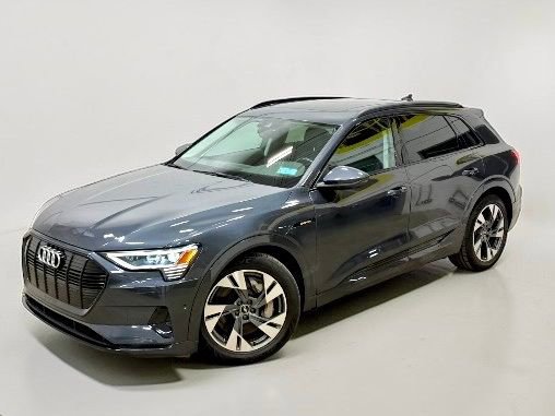 Used 2021 Audi e-tron Premium w/ Convenience Plus Package image 3