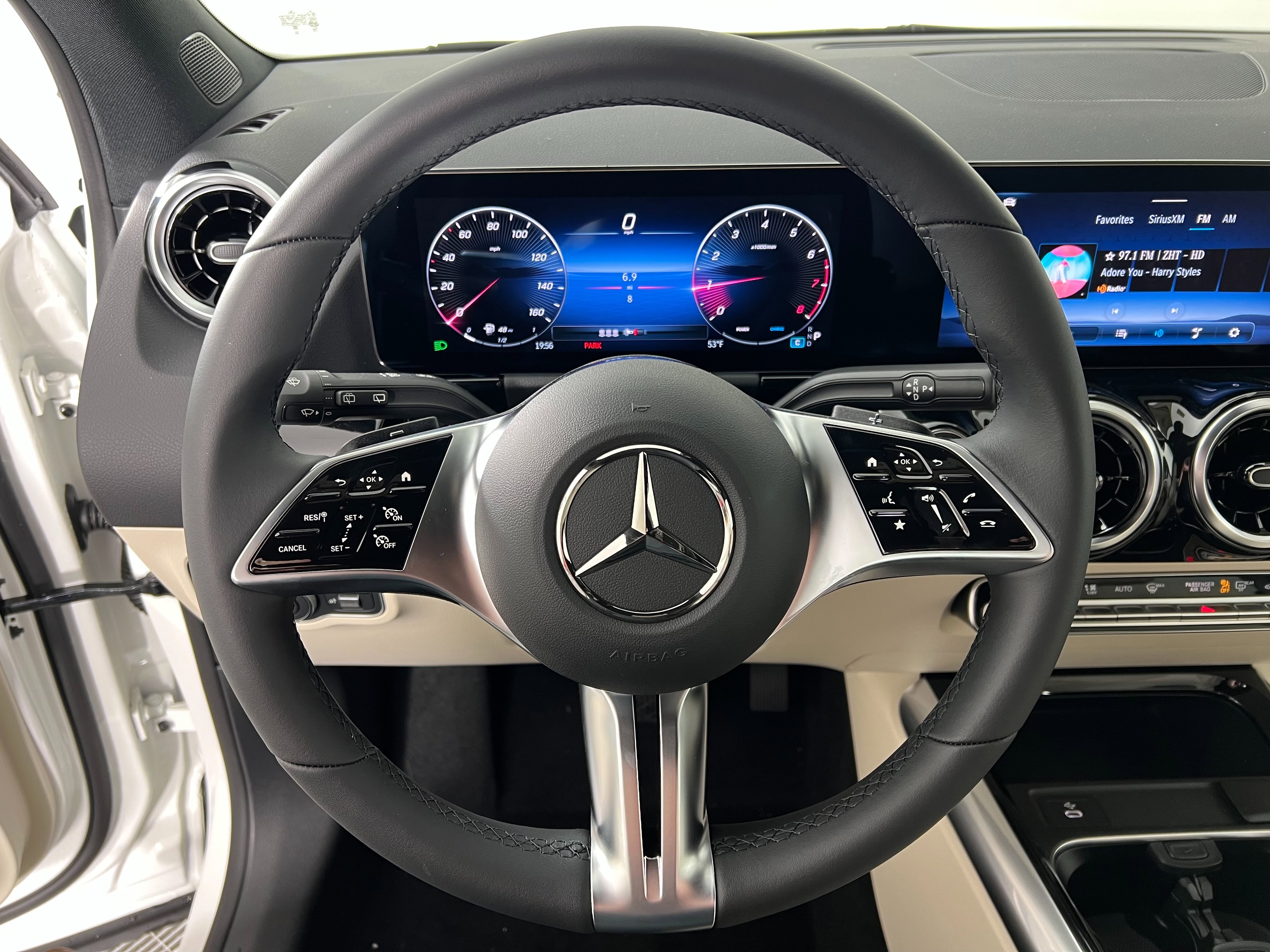 New 2026 Mercedes-Benz GLA 250 4MATIC image 24