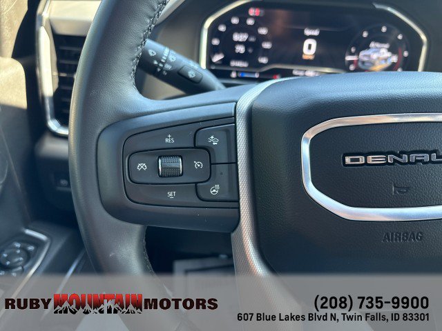 Used 2025 GMC Sierra 3500 Denali w/ Denali Reserve Package AWD/4WD image 15