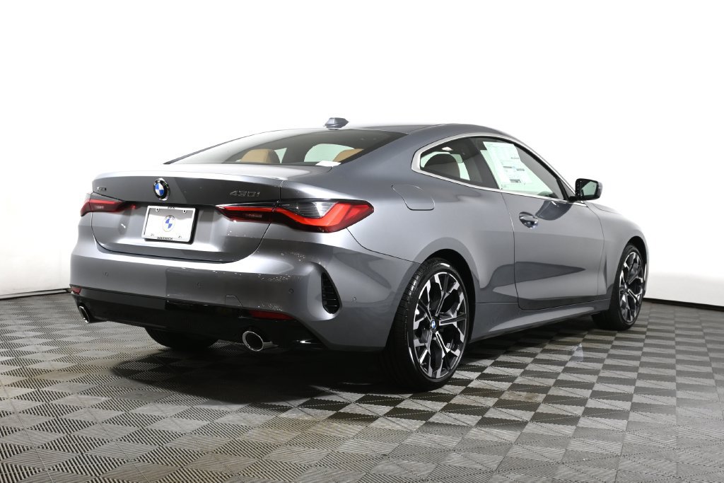 New 2027 BMW 430i Coupe w/ Parking Assistance Package AWD/4WD image 7