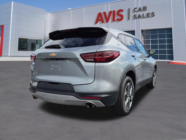 Used 2025 Chevrolet Blazer LT AWD/4WD image 6