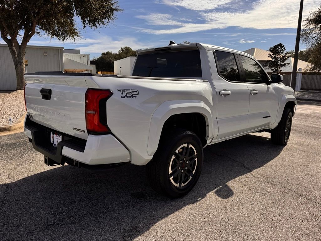 Used 2024 Toyota Tacoma TRD Sport image 9