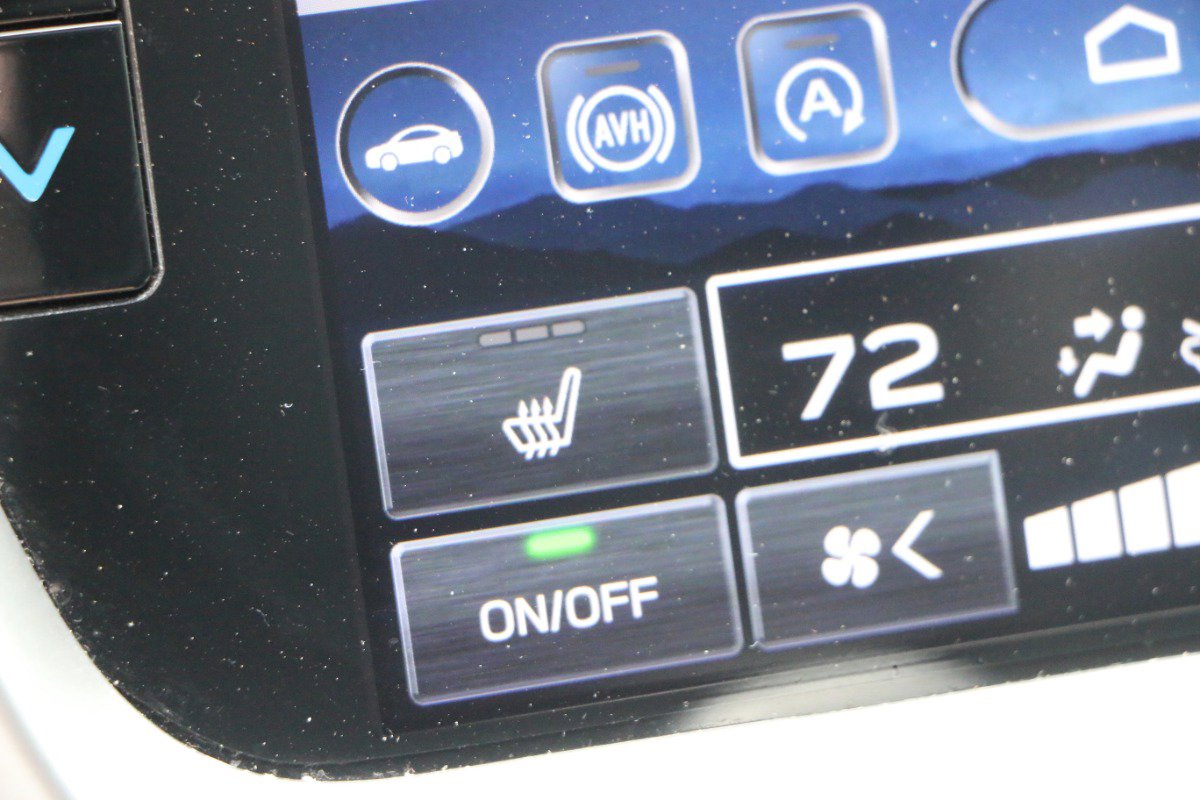 Used 2023 Subaru Outback Limited XT AWD/4WD image 25