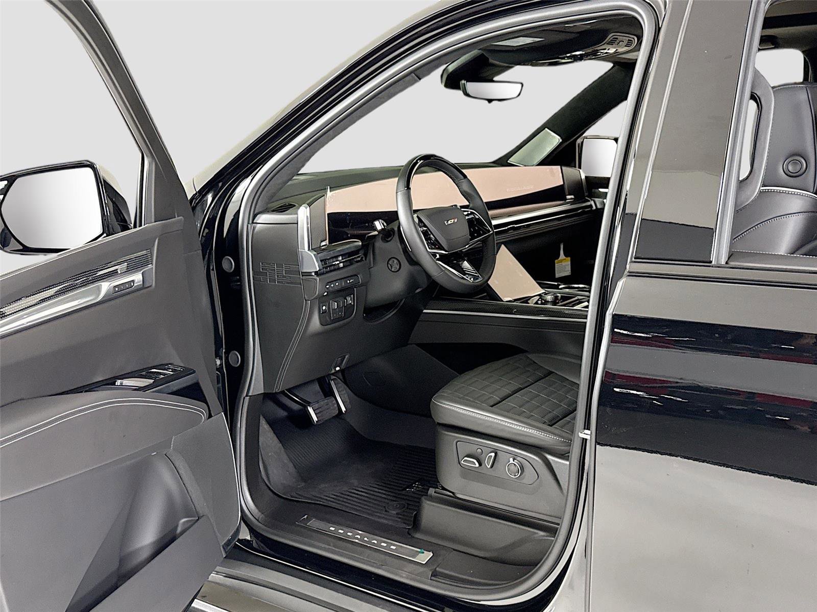 Used 2026 Cadillac Escalade V w/ LPO, ONYX Package AWD/4WD image 12