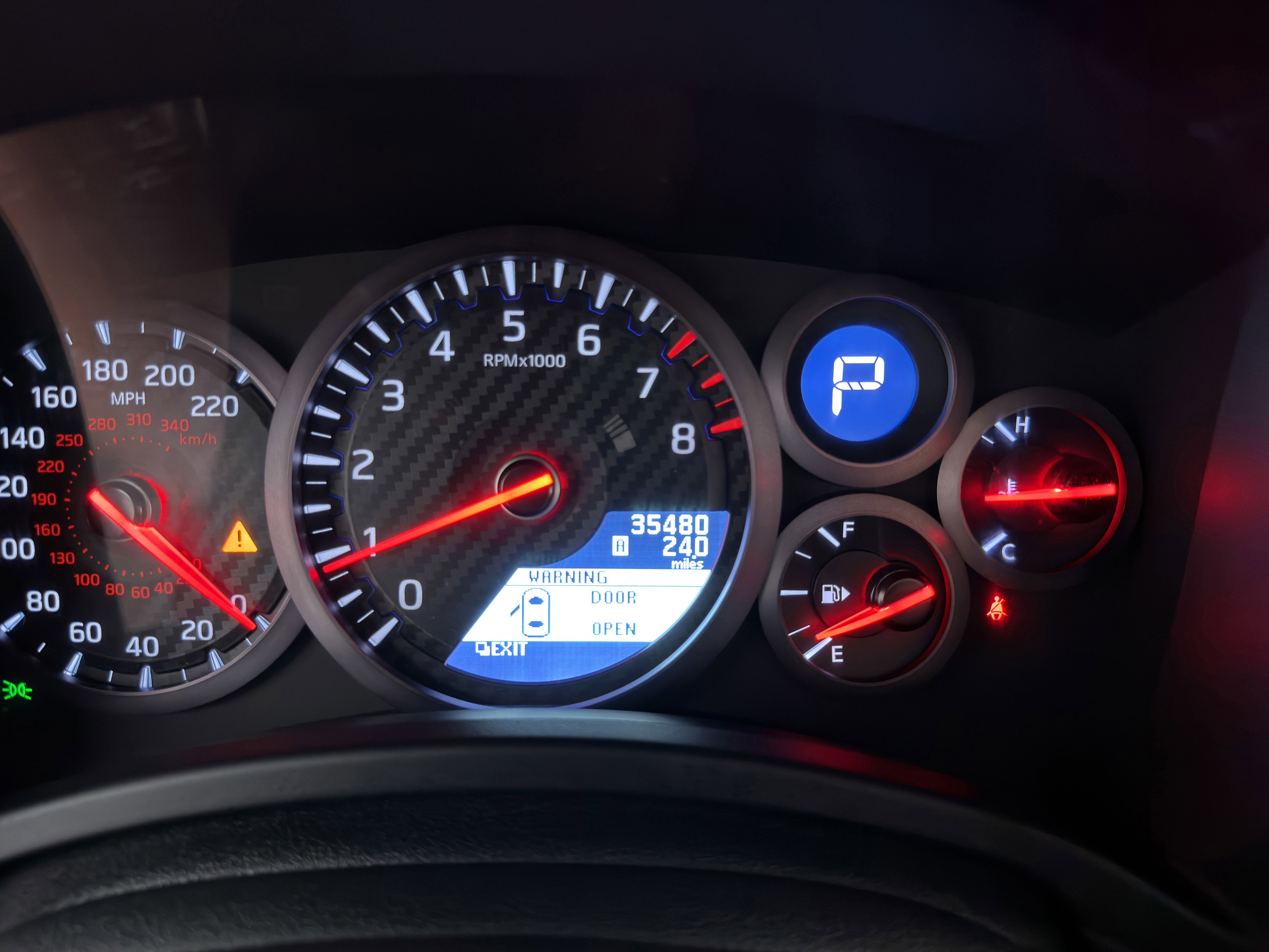 Used 2018 Nissan GT-R Premium AWD/4WD image 23