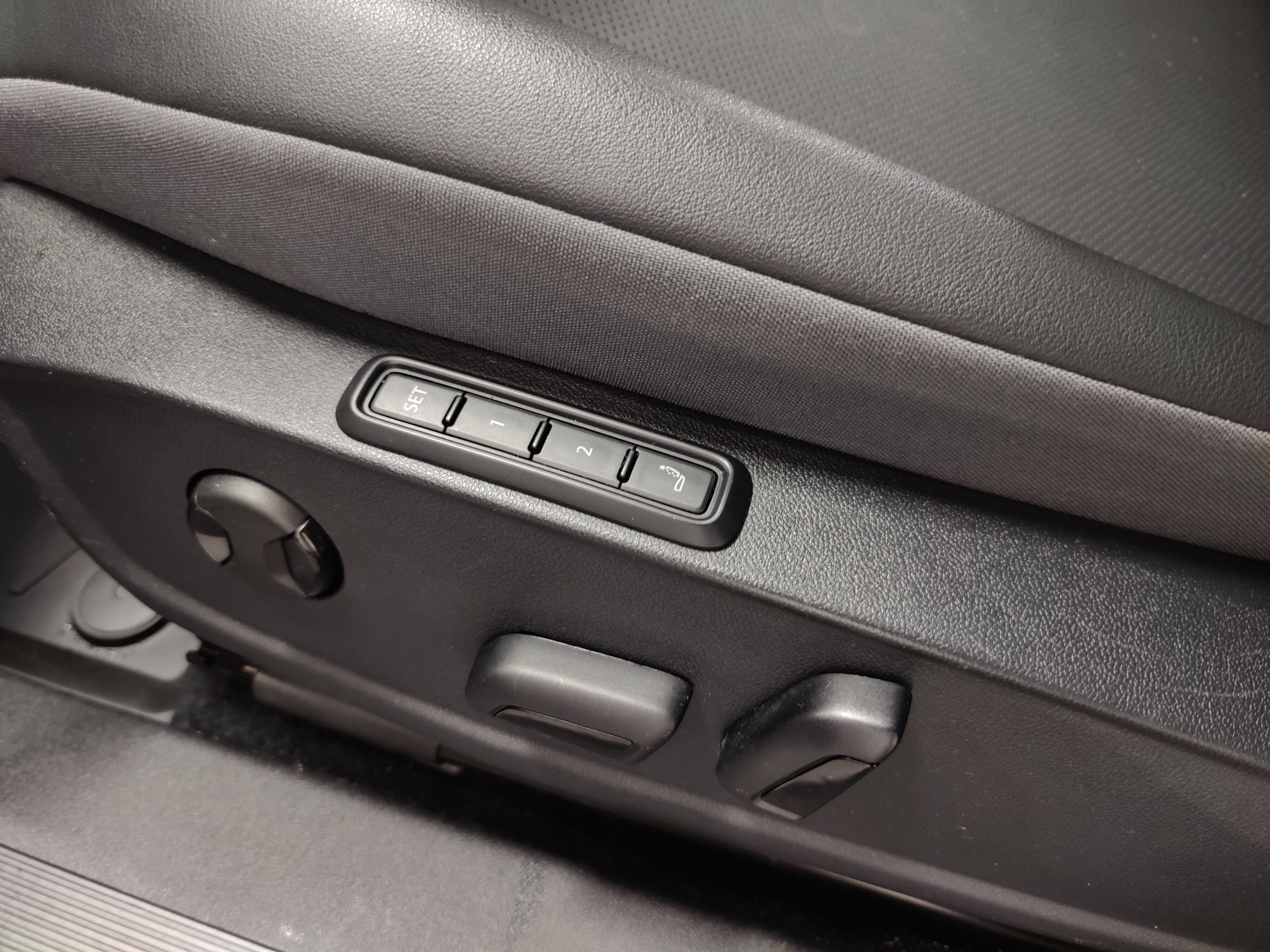 Certified 2023 Volkswagen ID.4 Pro S image 13