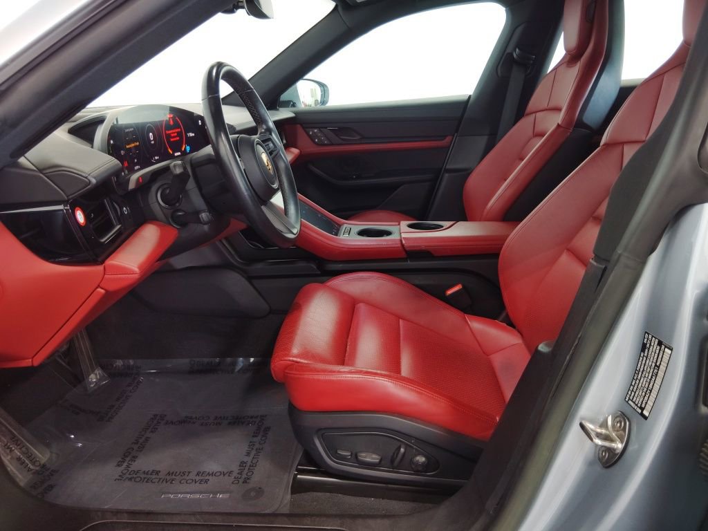 Used 2022 Porsche Taycan 4 Cross Turismo image 33