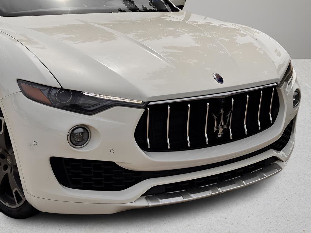 Used 2017 Maserati Levante S AWD/4WD image 26