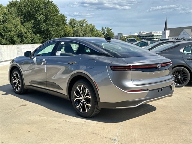 New 2026 Toyota Crown XLE image 3