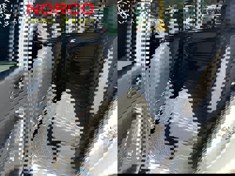 Used 2018 Volkswagen Tiguan SE image 14