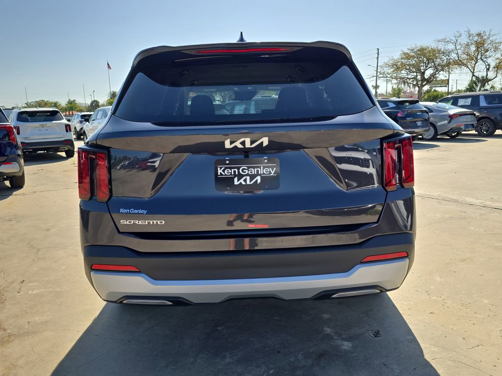 New 2026 Kia Sorento LX FWD image 7