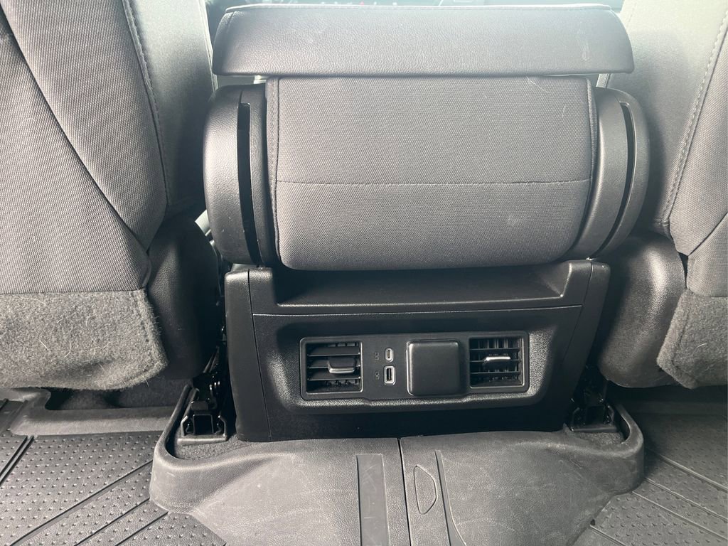 Used 2023 Chevrolet Silverado 1500 LT w/ Convenience Package II image 18