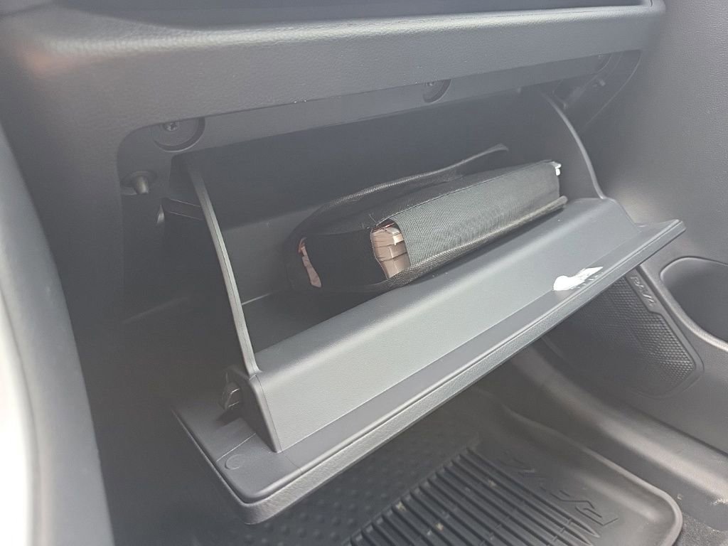 Used 2023 Toyota RAV4 XLE Premium FWD image 34