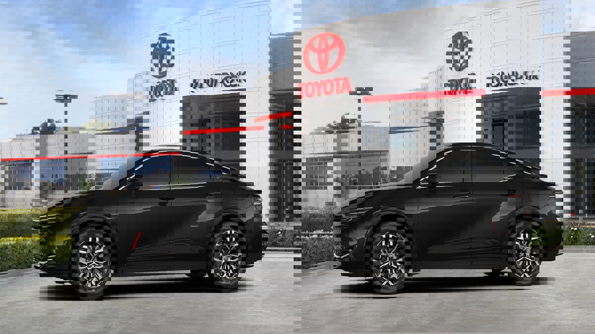 New 2026 Toyota Crown XLE AWD/4WD image 3