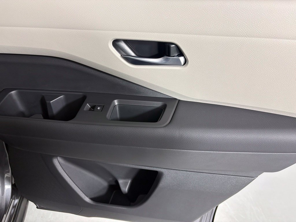 New 2026 Nissan Pathfinder SL FWD image 15