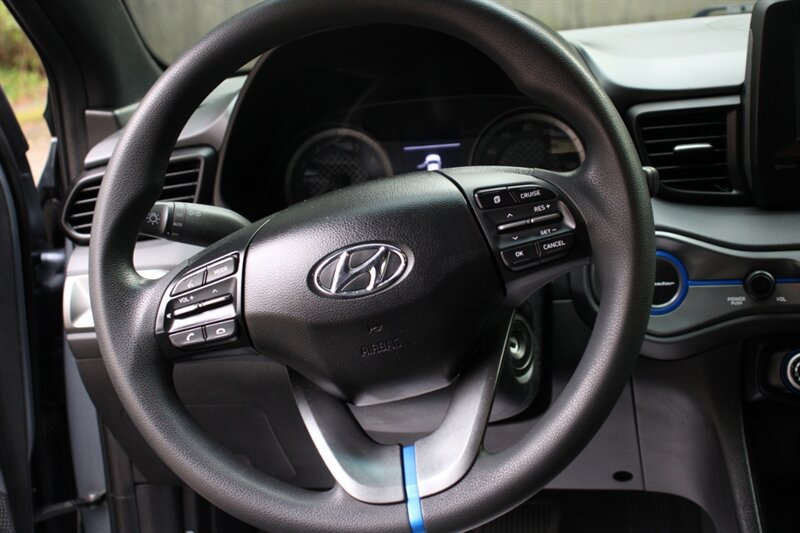 Used 2019 Hyundai Veloster 2.0 FWD image 17
