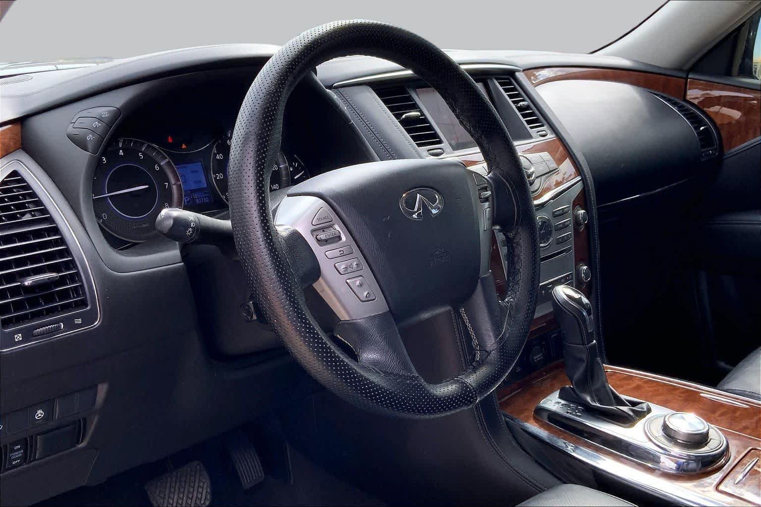 Used 2019 INFINITI QX80 Luxe w/ All-Season Package AWD/4WD image 17