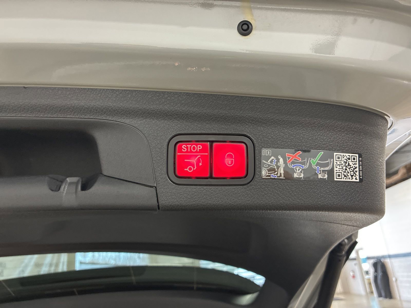 New 2026 Mercedes-Benz GLE 53 AMG 4MATIC image 6