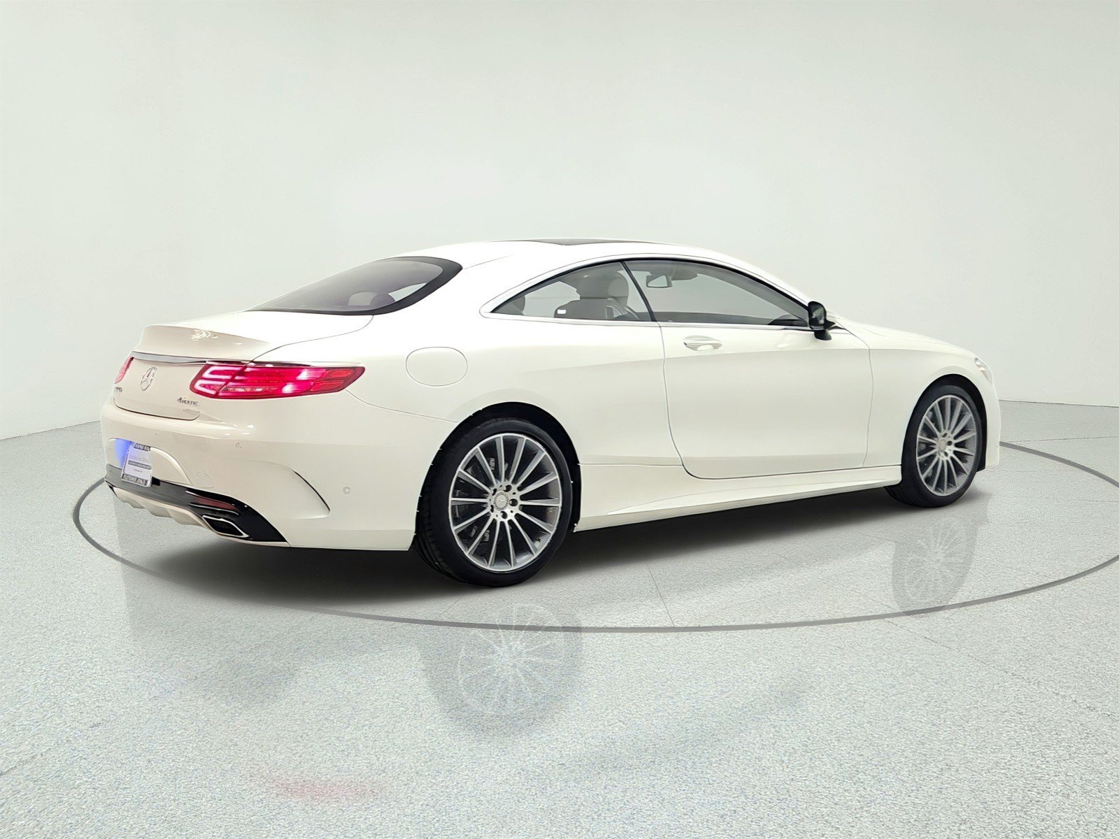 Used 2016 Mercedes-Benz S 550 4MATIC Coupe image 5