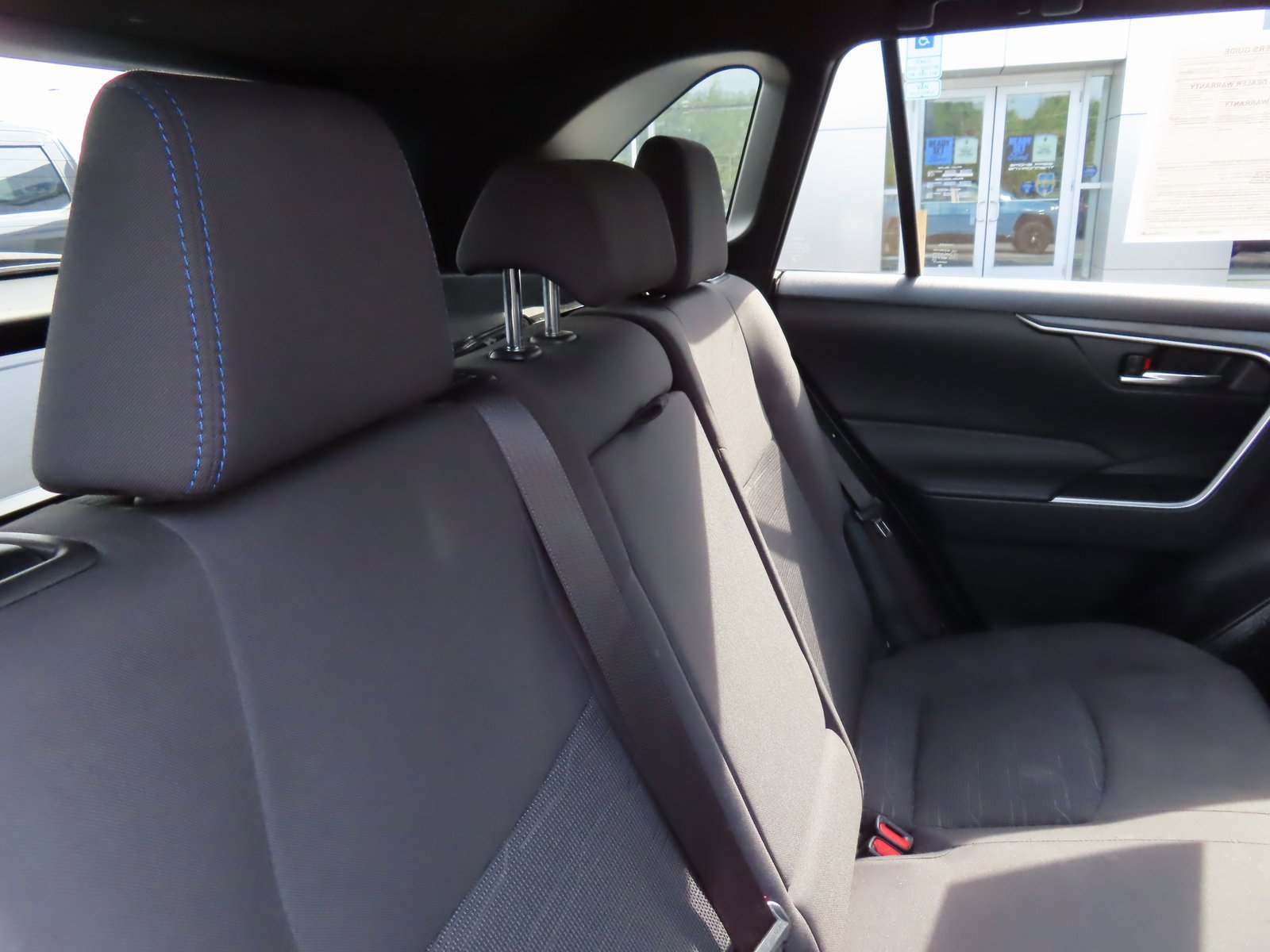 Used 2022 Toyota RAV4 SE w/ Convenience Package image 34