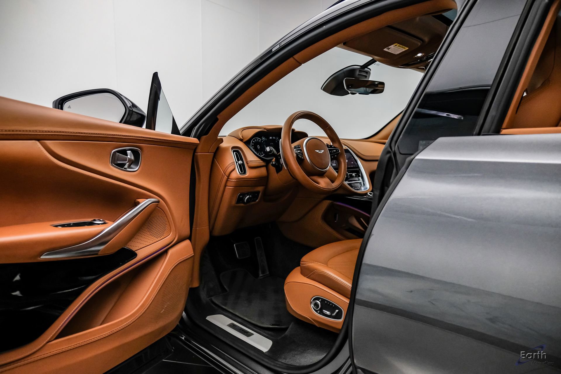 Used 2023 Aston Martin DBX 707 image 35