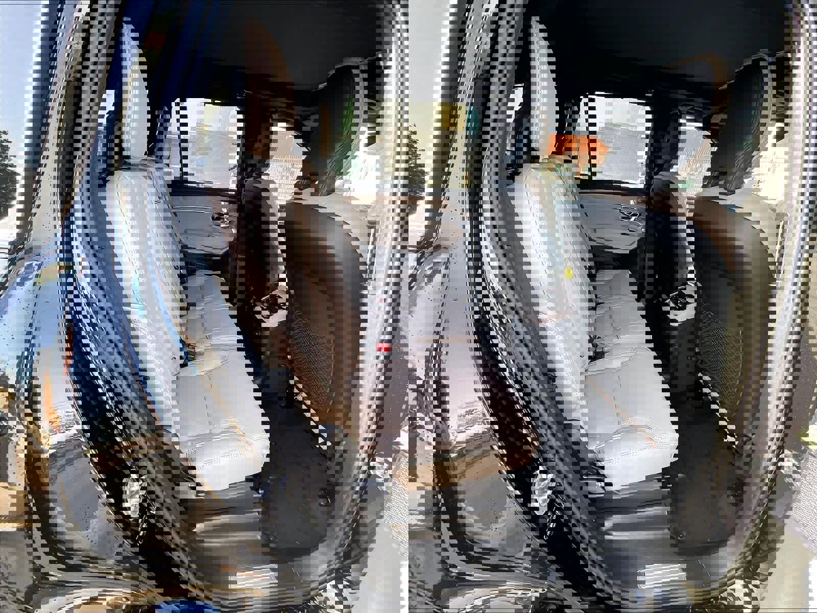 New 2026 Volvo XC90 T8 Ultra w/ Lounge Package image 27