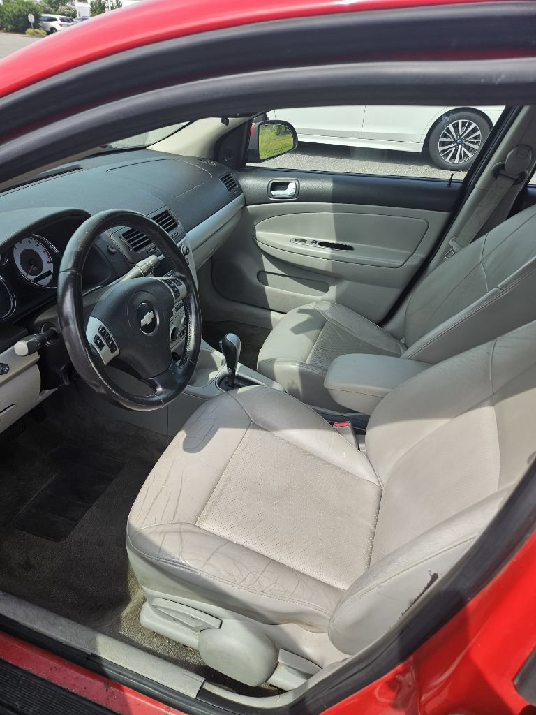 Used 2008 Chevrolet Cobalt Sport FWD image 2