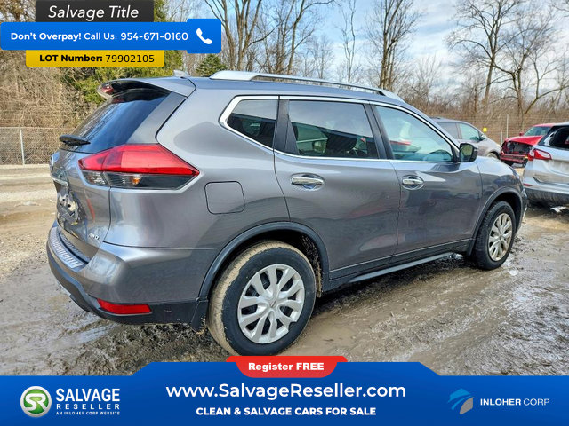 Used 2017 Nissan Rogue S w/ S Appearance Package image 4