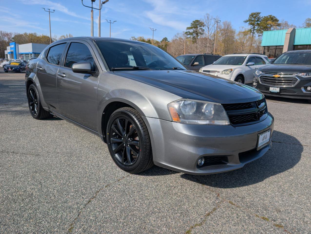 Used 2013 Dodge Avenger SXT w/ Sun/Sound Group image 9
