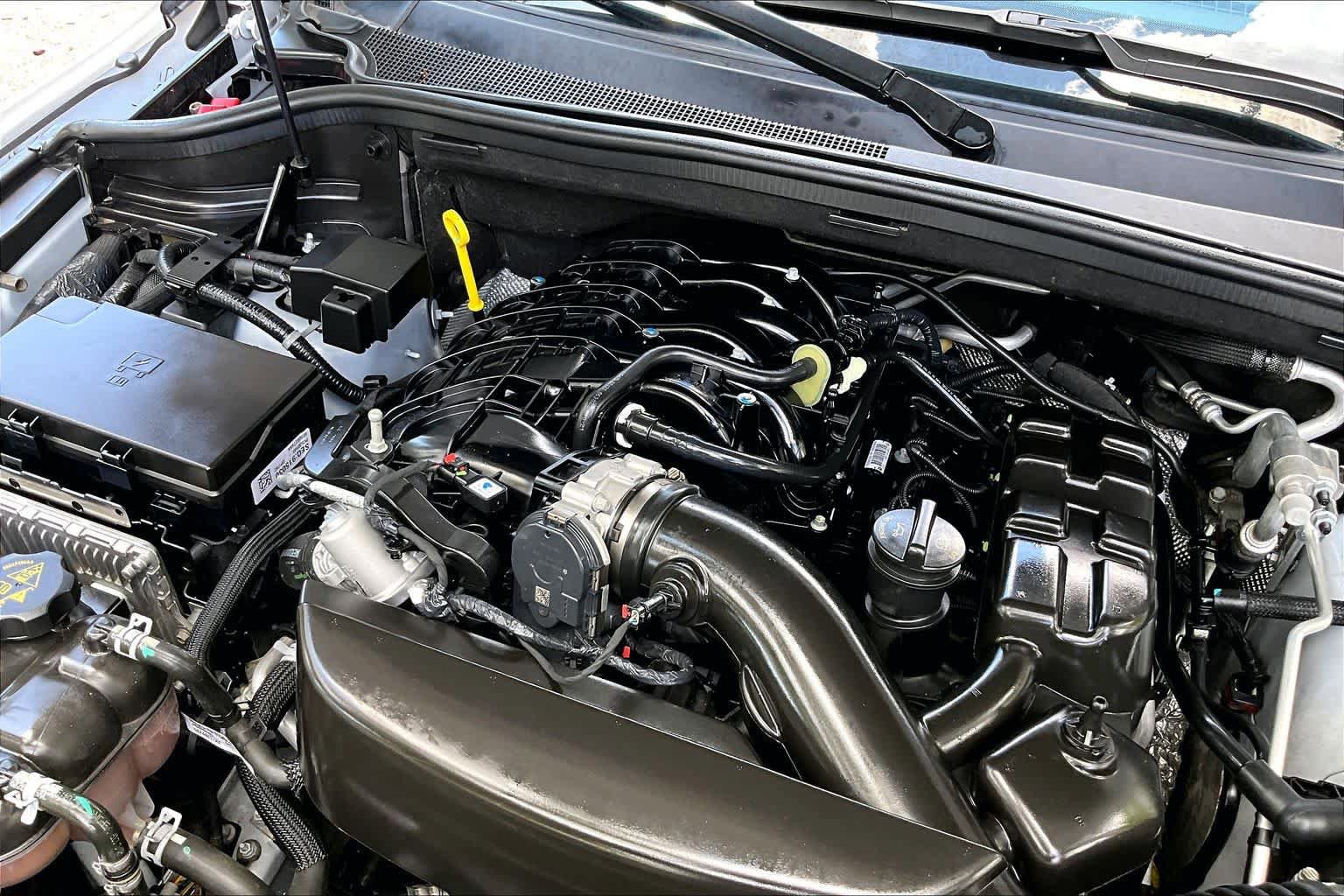 Used 2023 Dodge Durango GT AWD/4WD image 32