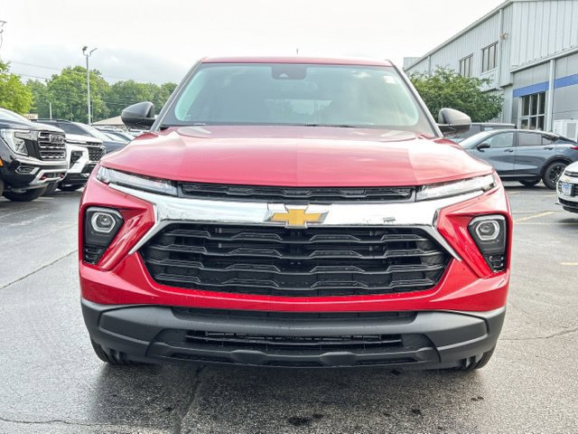 New 2026 Chevrolet TrailBlazer LS w/ LS Convenience Package FWD image 2