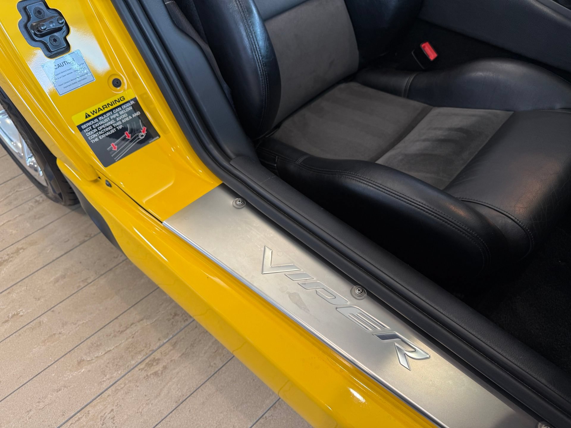 Used 2005 Dodge Viper SRT-10 RWD image 28