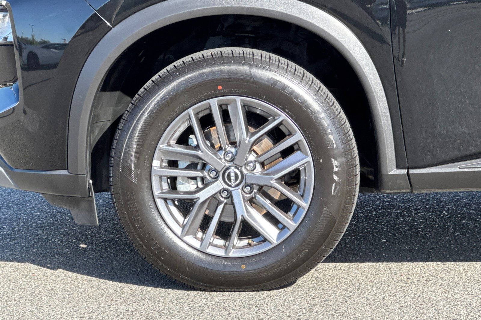 Certified 2023 Nissan Rogue S image 32