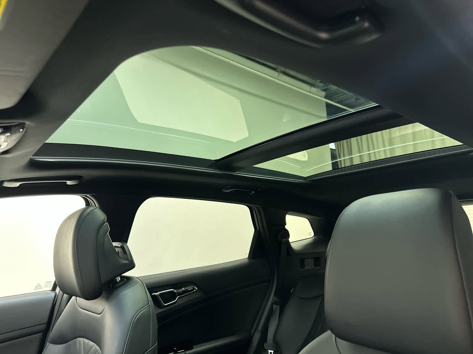 Used 2024 Kia Sportage X-Pro image 31