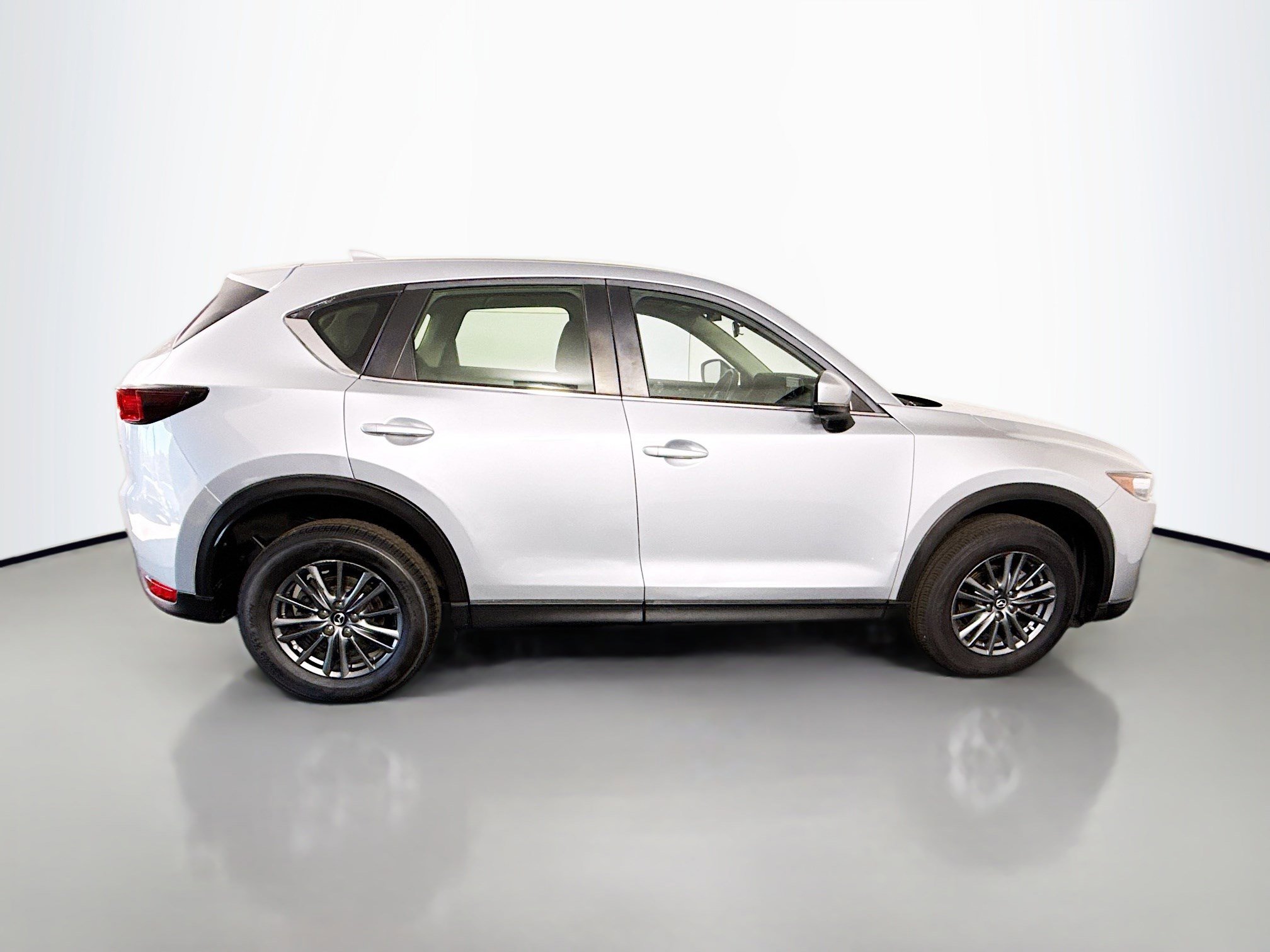 Used 2017 MAZDA CX-5 Sport image 11