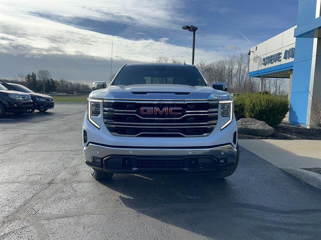 New 2026 GMC Sierra 1500 SLT w/ SLT Premium Plus Package image 2
