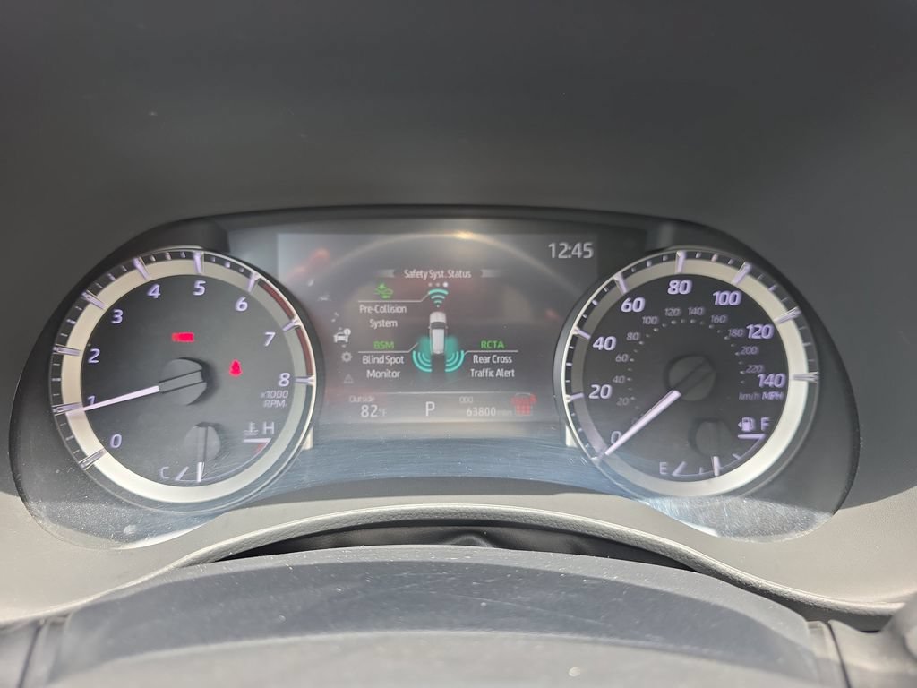 Used 2024 Toyota Highlander LE AWD/4WD image 39