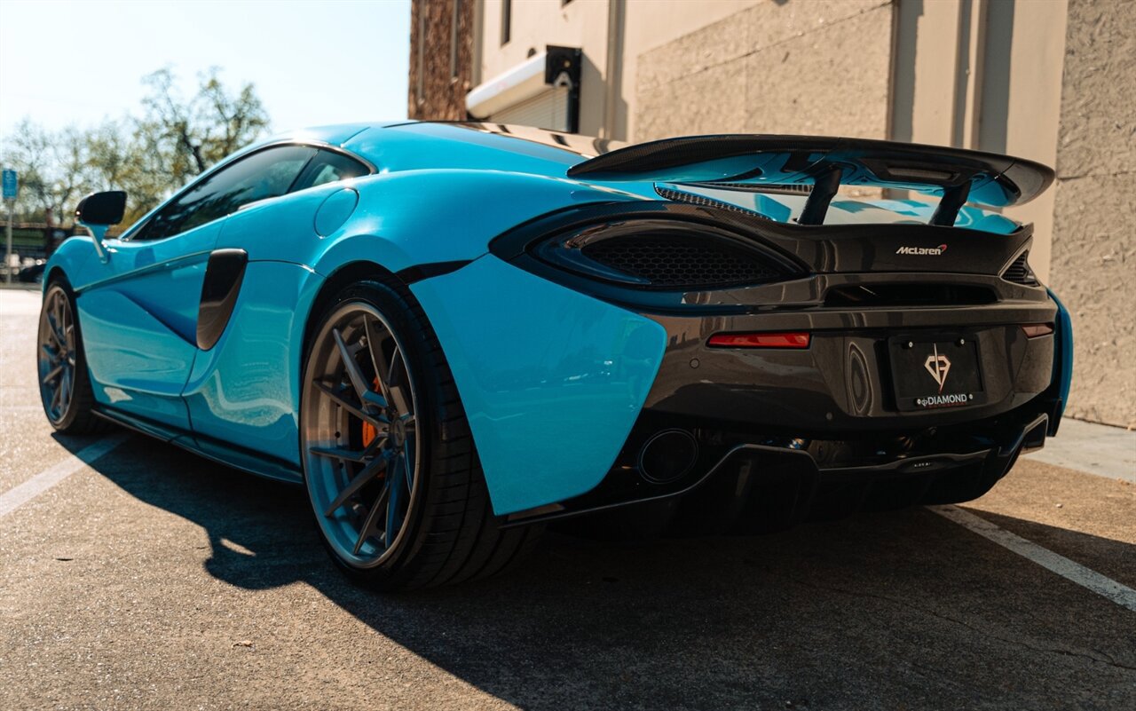 Used 2017 McLaren 570S image 37