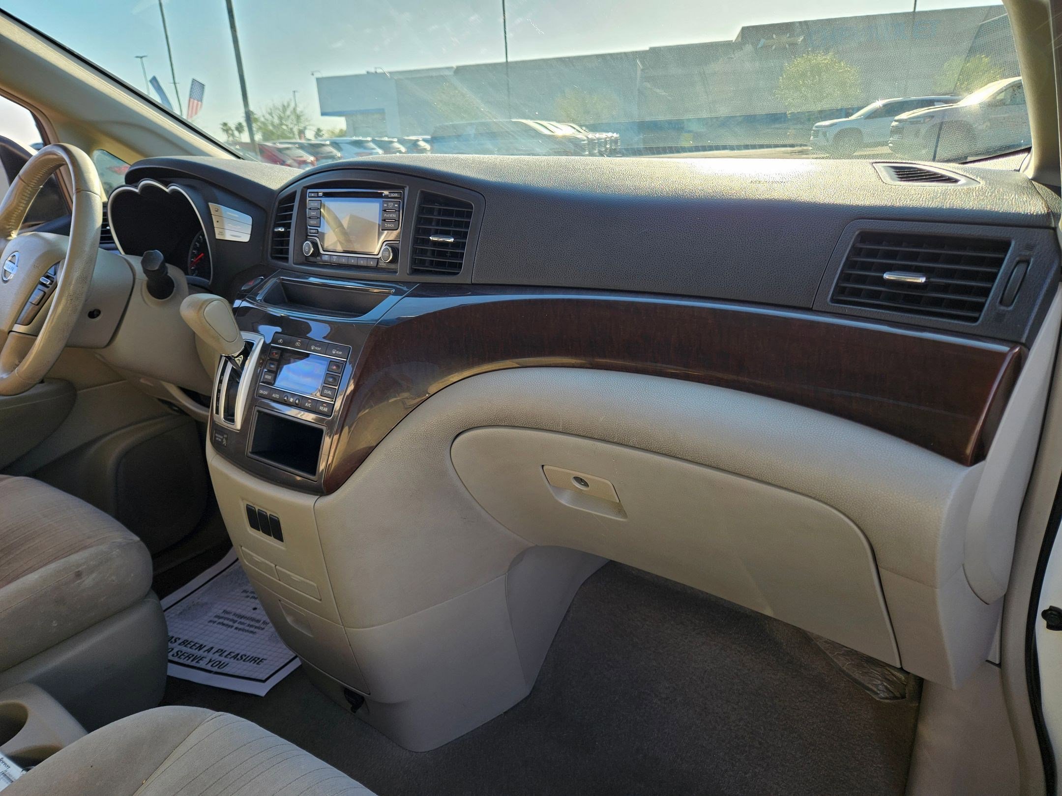 Used 2017 Nissan Quest SV image 21