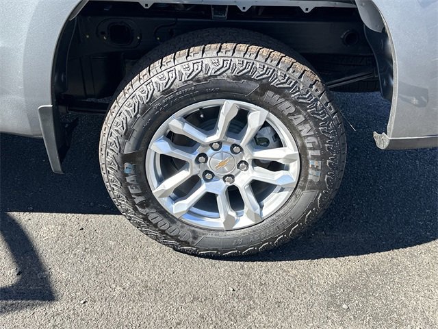 New 2025 Chevrolet Silverado 1500 LT image 25