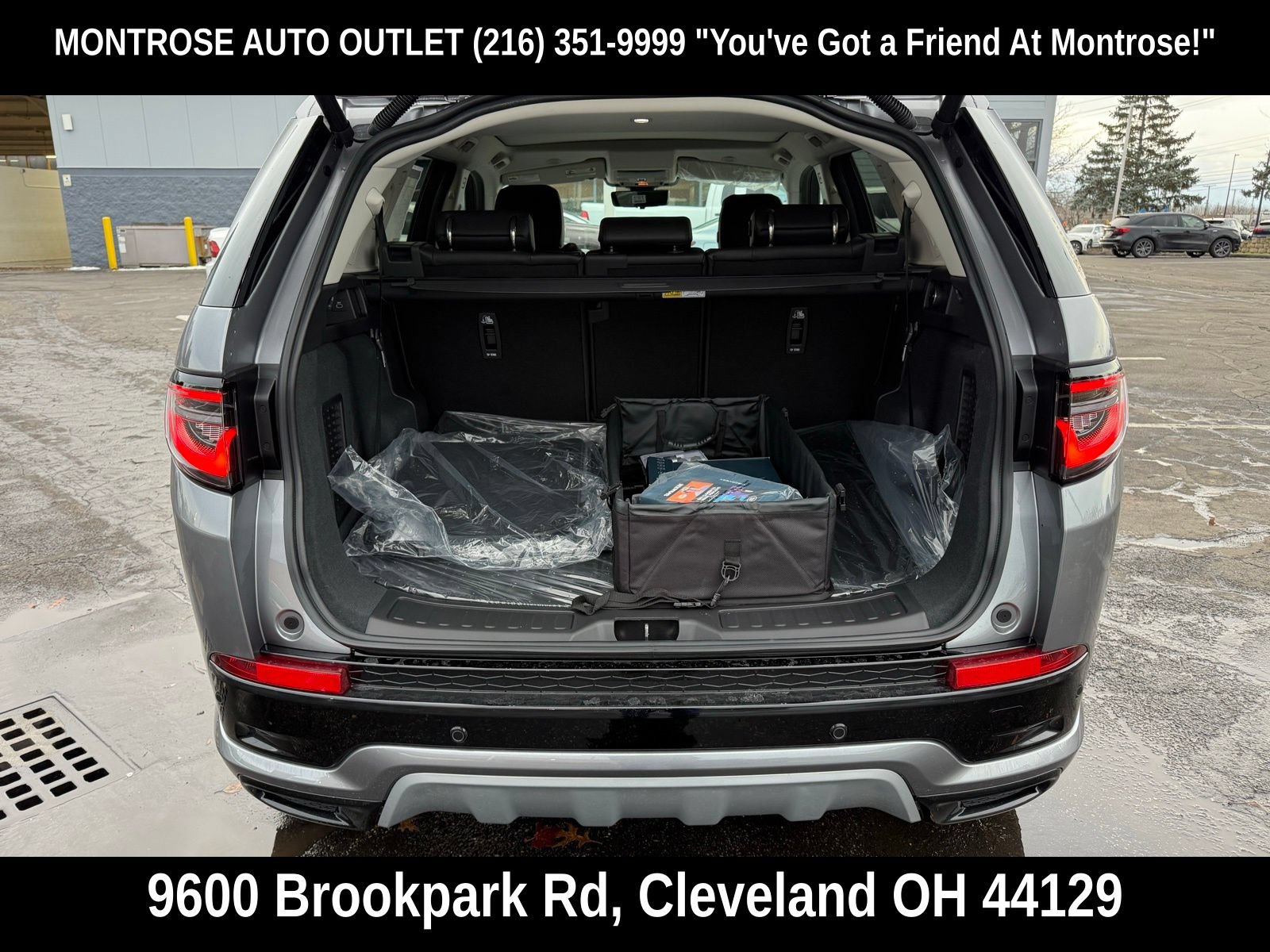New 2025 Land Rover Discovery Sport S AWD/4WD image 39